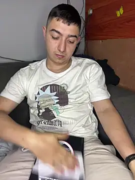 Daisuke 01 online show from February 2026 12:42:01 AM