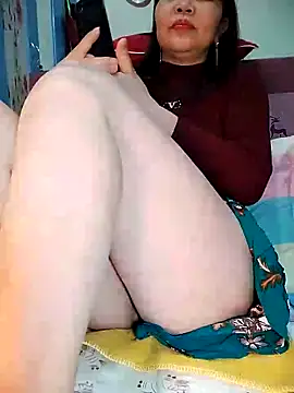 Snapshot of LisantLy chatting on December 2025 09:54:01 PM LisantLy online show from December 2025 09:54:01 PM