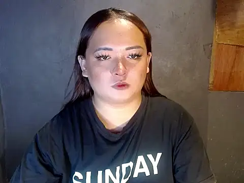 Snapshot of mallisa_barbara chatting on December 2025 01:52:02 PM mallisa barbara online show from December 2025 01:52:02 PM