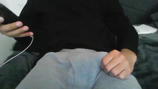 Snapshot of latinman7944 chatting on February 2026 06:56:02 AM latinman7944 online show from February 2026 06:56:02 AM