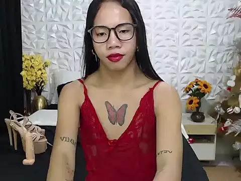 Snapshot of TransGoddessSofia chatting on December 2025 10:20:01 AM TransGoddessSofia online show from December 2025 10:20:01 AM