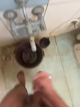 Snapshot of cumm_boyyy chatting on November 2025 05:09:02 AM cumm boyyy online show from November 2025 05:09:02 AM