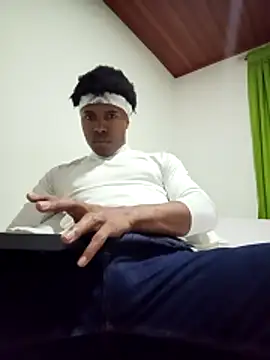 Snapshot of man_black_hot24 chatting on December 2025 11:00:01 PM man black hot24 online show from December 2025 11:00:01 PM