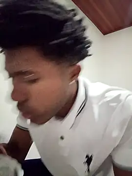 Snapshot of man_black_hot24 chatting on January 2026 02:37:01 AM man black hot24 online show from January 2026 02:37:01 AM
