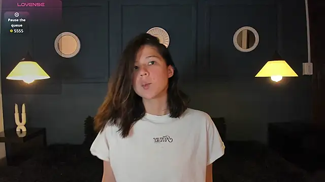 Snapshot of Skyy_bloom chatting on March 2026 01:39:02 PM Skyy bloom online show from March 2026 01:39:02 PM