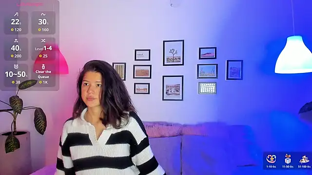 Snapshot of Skyy_bloom chatting on April 2026 11:51:02 AM Skyy bloom online show from April 2026 11:51:02 AM