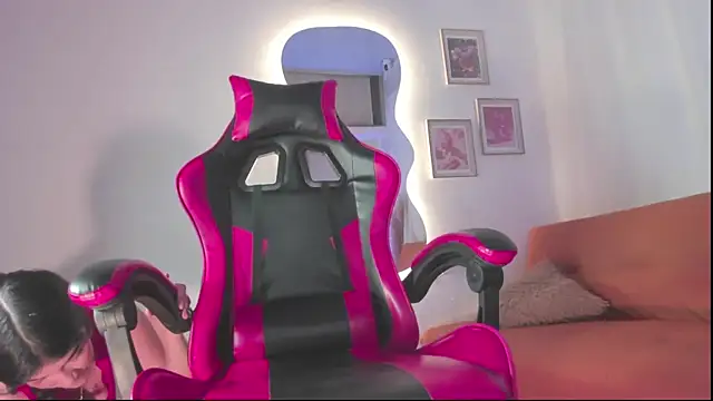 Miss JulietaShadow online show from December 2025 08:16:02 PM