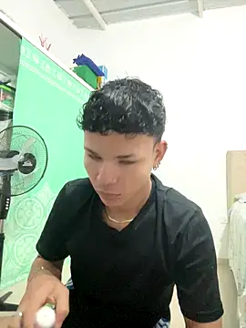 secret justin7 online show from December 2025 11:08:01 AM