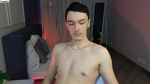 MoonlinSkinn online show from March 2026 01:09:02 AM