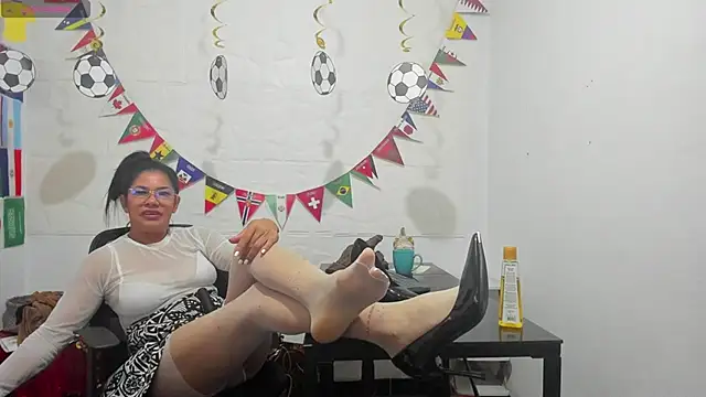 Miss clarepocahose online show from June 2026 03:25:01 AM