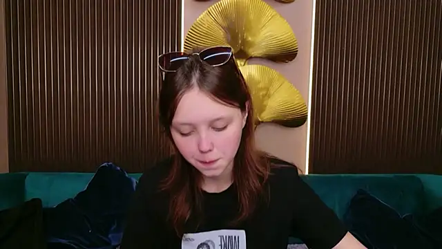 Samantha Martines online show from February 2026 08:27:02 PM