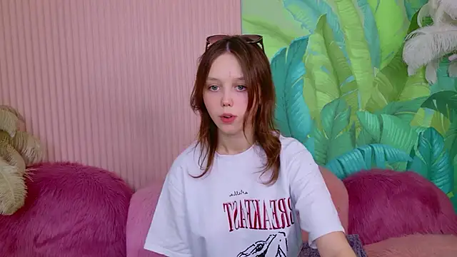 Samantha Martines online show from March 2026 04:11:02 PM