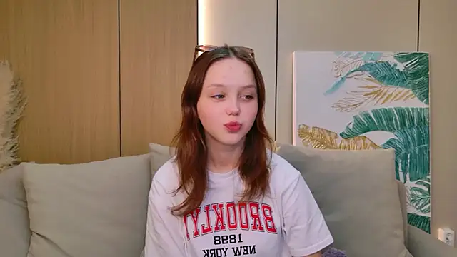 Samantha Martines online show from March 2026 04:06:01 AM