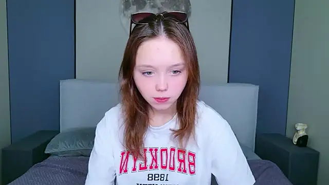 Samantha Martines online show from March 2026 08:34:01 PM