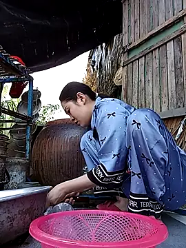 Lin-kute98 online show from April 2026 12:37:02 AM