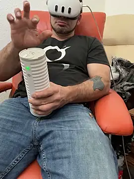 Snapshot of 2addictivelyhorny chatting on February 2026 06:59:02 AM 2addictivelyhorny online show from February 2026 06:59:02 AM