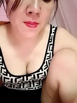 Lily-ross22 online show from July 2026 03:38:01 AM