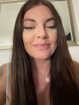JessicaFlame online show from April 2026 09:45:02 PM
