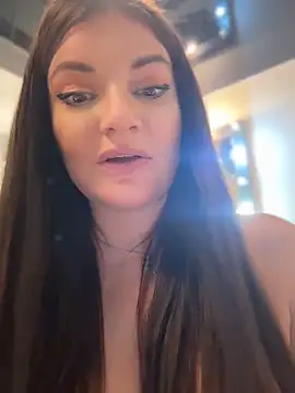 JessicaFlame online show from April 2026 10:19:02 PM