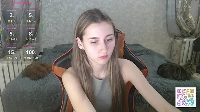 Ave Costly online show from December 2025 04:35:02 PM