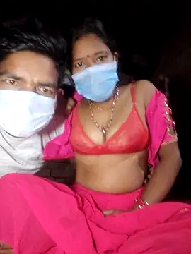 Snapshot of Curvy_Vamikaa chatting on December 2025 05:30:01 PM Curvy Vamikaa online show from December 2025 05:30:01 PM