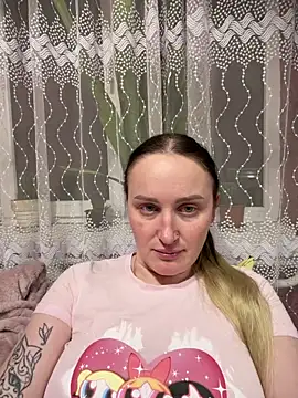 TomilaSi online show from February 2026 09:11:01 PM