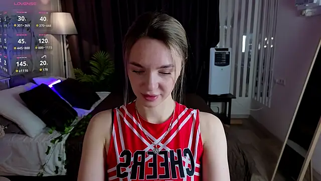 molly crystal online show from January 2026 01:33:01 AM