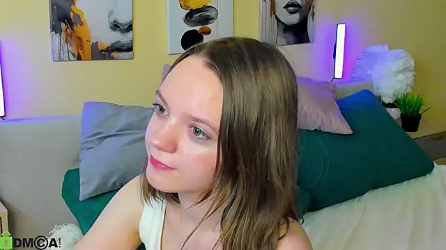 Olivia Riesz online show from March 2026 08:26:33 AM
