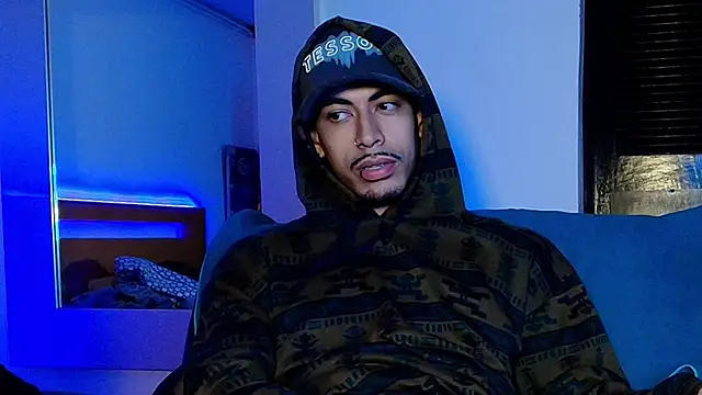 Da usma00 online show from December 2025 07:58:02 AM