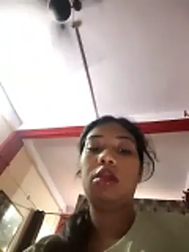 aarti03fb online show from June 2026 01:05:01 AM