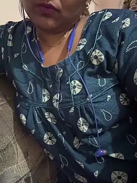 Tamil Smiley Queen online show from January 2026 05:05:02 PM