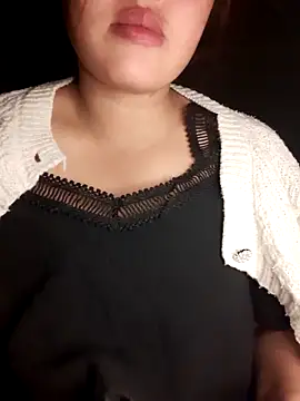 Snapshot of mai-mai-97 chatting on December 2025 03:27:02 PM mai-mai-97 online show from December 2025 03:27:02 PM