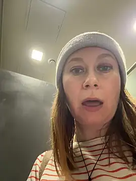 Brooke lover online show from April 2026 07:04:01 AM