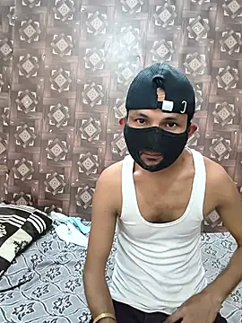Sexy komal02 online show from April 2026 12:40:01 PM