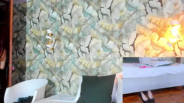 Snapshot of Madame_Angelic_1 chatting on March 2026 03:33:01 AM Madame Angelic 1 online show from March 2026 03:33:01 AM