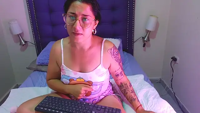 franysteell online show from December 2025 11:04:01 AM