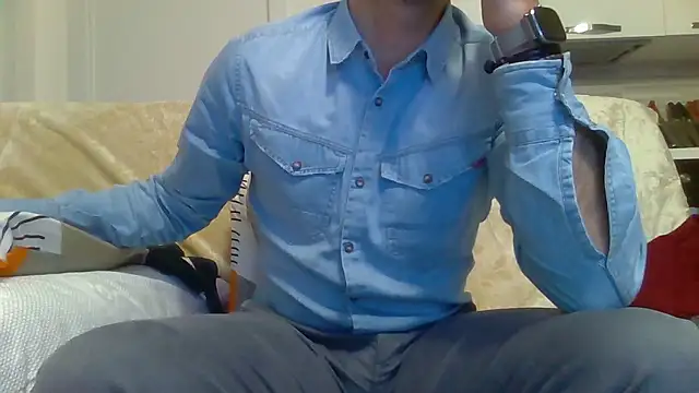 Snapshot of Eroshotlicker chatting on January 2026 09:52:02 PM Eroshotlicker online show from January 2026 09:52:02 PM