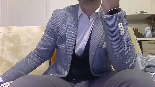 Snapshot of Eroshotlicker chatting on February 2026 10:28:01 PM Eroshotlicker online show from February 2026 10:28:01 PM