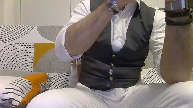 Snapshot of Eroshotlicker chatting on March 2026 09:10:02 PM Eroshotlicker online show from March 2026 09:10:02 PM