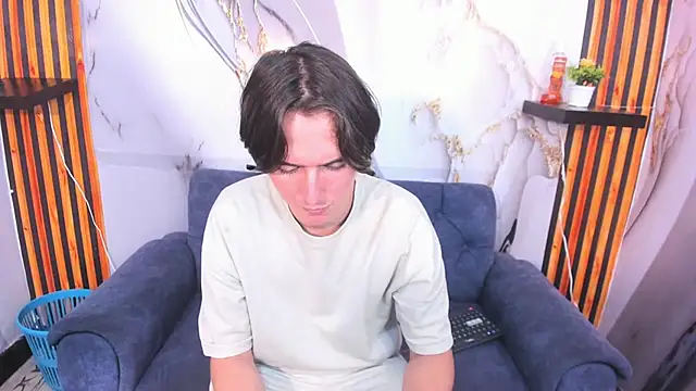 Snapshot of Aaron_LatinMen2 chatting on November 2025 03:53:02 AM Aaron LatinMen2 online show from November 2025 03:53:02 AM