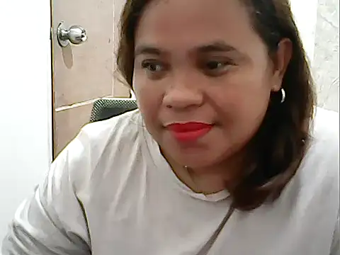 cutechubby online show from April 2026 11:35:02 PM