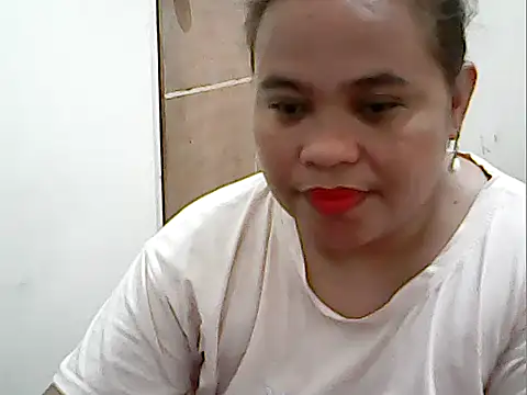 cutechubby online show from May 2026 11:46:02 PM