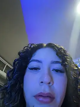 Snapshot of VictoriaaRose chatting on February 2026 01:22:02 AM VictoriaaRose online show from February 2026 01:22:02 AM