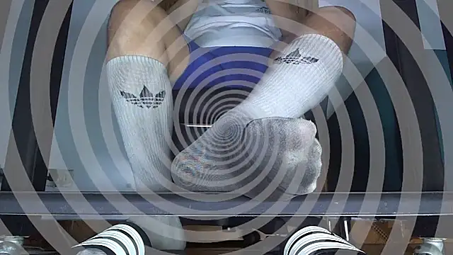 Snapshot of Alphacashmaster777 chatting on December 2025 02:22:01 PM Alphacashmaster777 online show from December 2025 02:22:01 PM