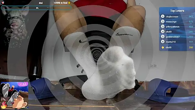 Alphacashmaster777 online show from June 2026 05:39:02 PM