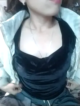 tieutam122 online show from January 2026 09:11:02 AM