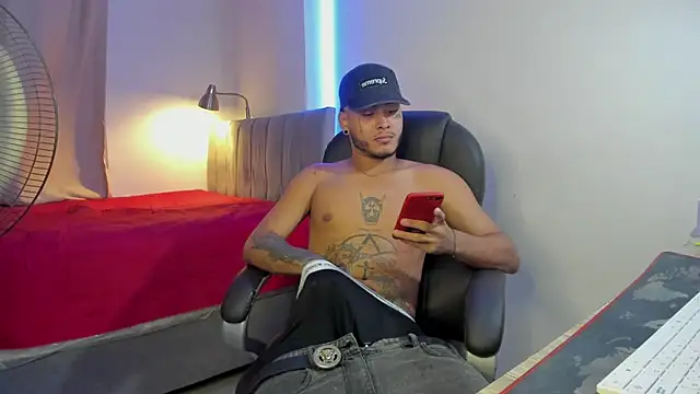 master evil07 online show from December 2025 05:59:01 AM