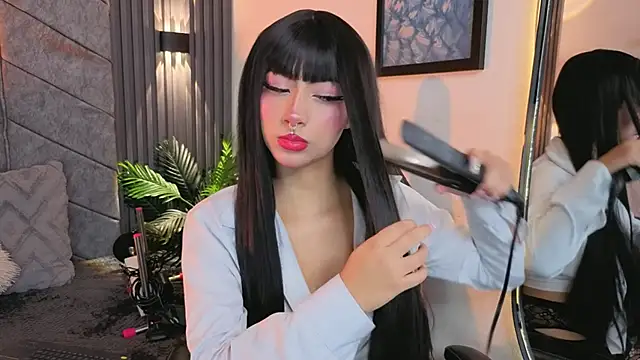 Snapshot of amberthangelss chatting on December 2025 12:10:01 PM amberthangelss online show from December 2025 12:10:01 PM