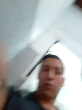 Alvarezz0202 online show from June 2026 04:33:01 PM