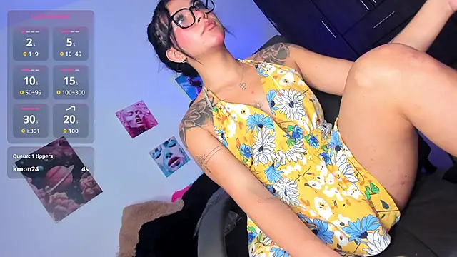 Snapshot of camila_hott69_ chatting on March 2026 08:19:01 AM camila hott69 online show from March 2026 08:19:01 AM